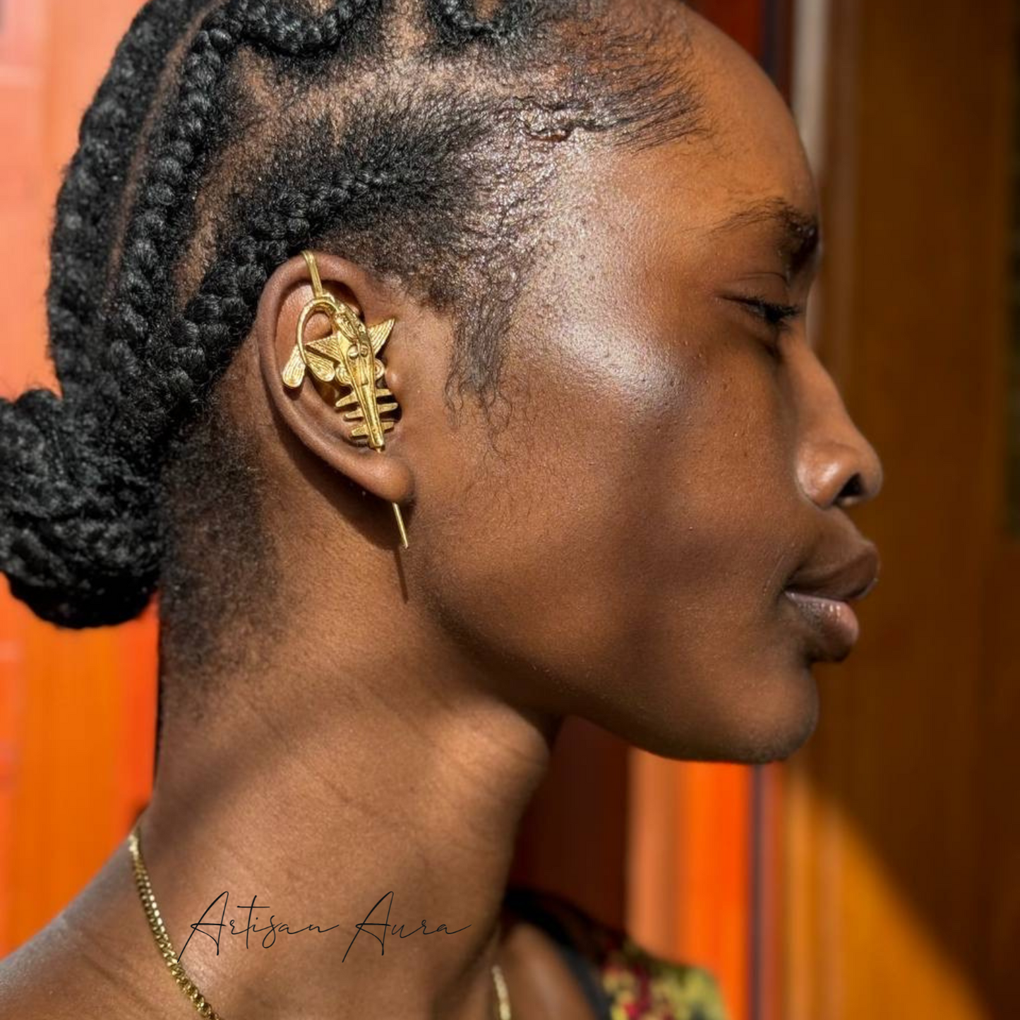 Mini CFA Echo Single Piece Long Earring